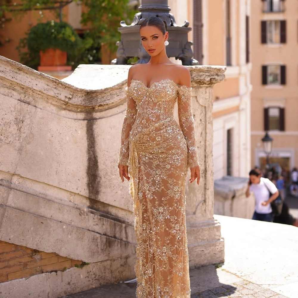 Elegant Gold Sequin Dress Vlora Kaltrina Designer